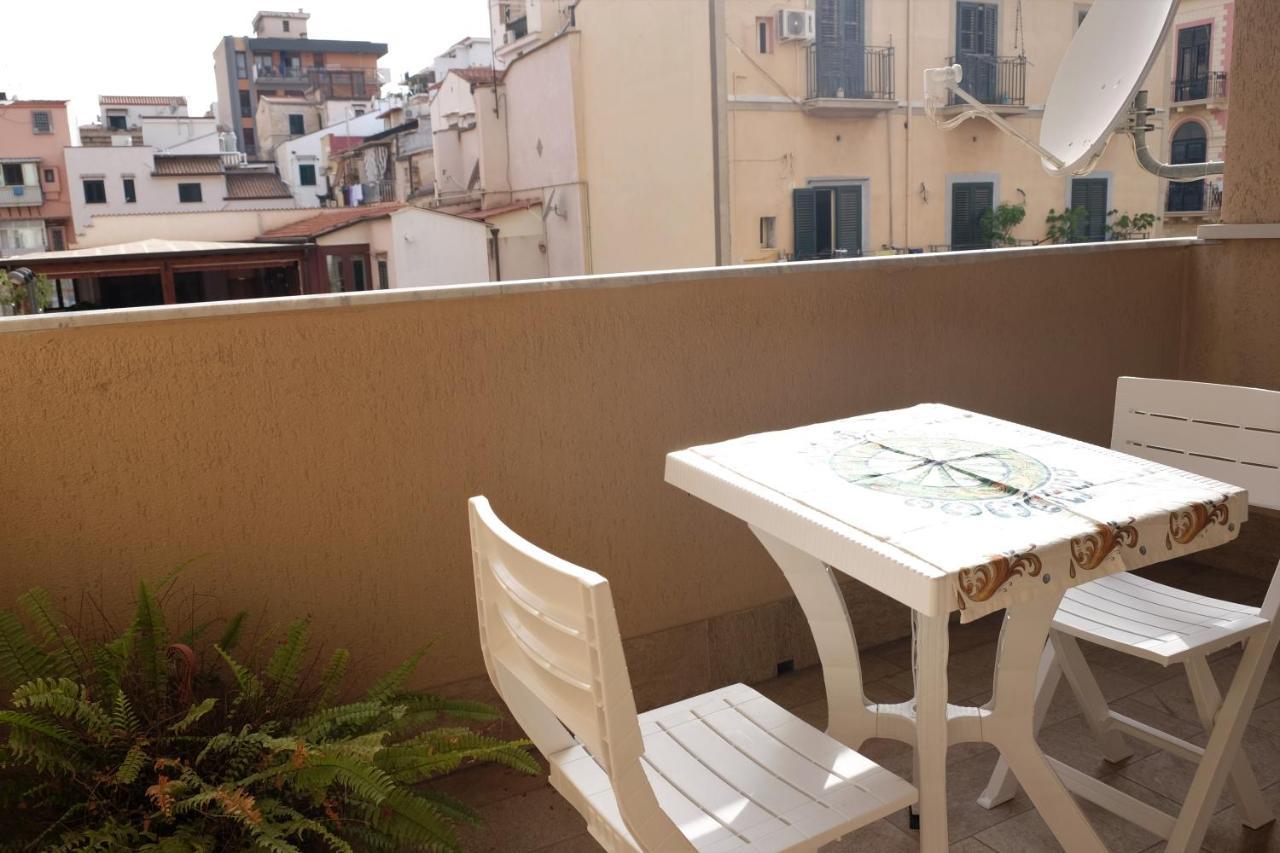 Palermo Old Style - Boutique Apartment With Terrace In Center City Eksteriør bilde